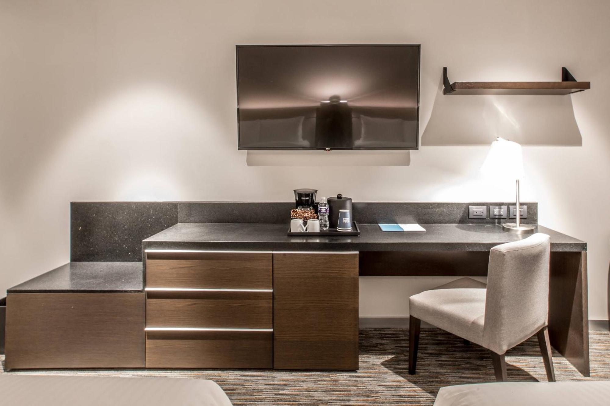 Four Points By Sheraton Пуебла Екстериор снимка
