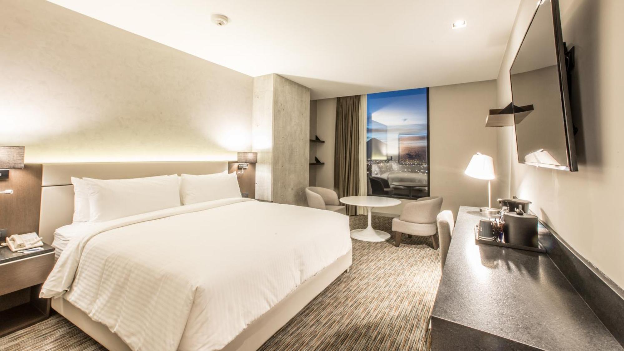 Four Points By Sheraton Пуебла Екстериор снимка